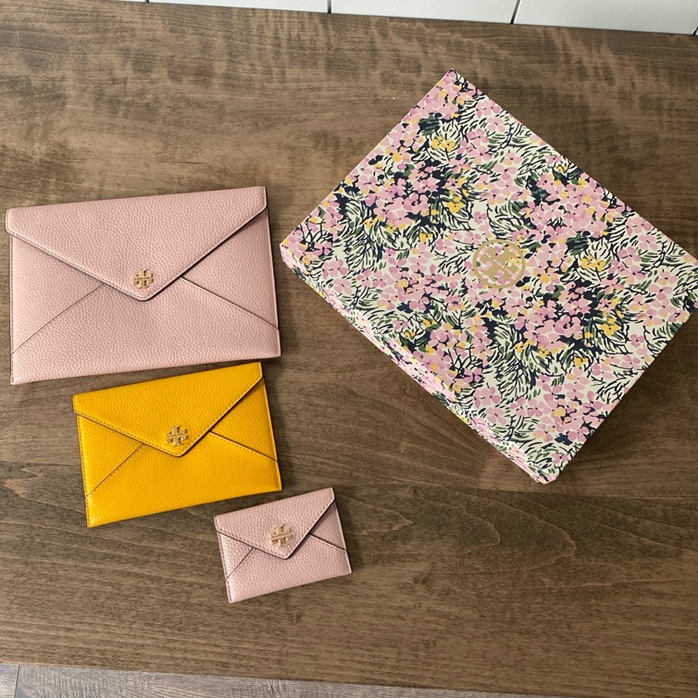 New Tory Burch Set